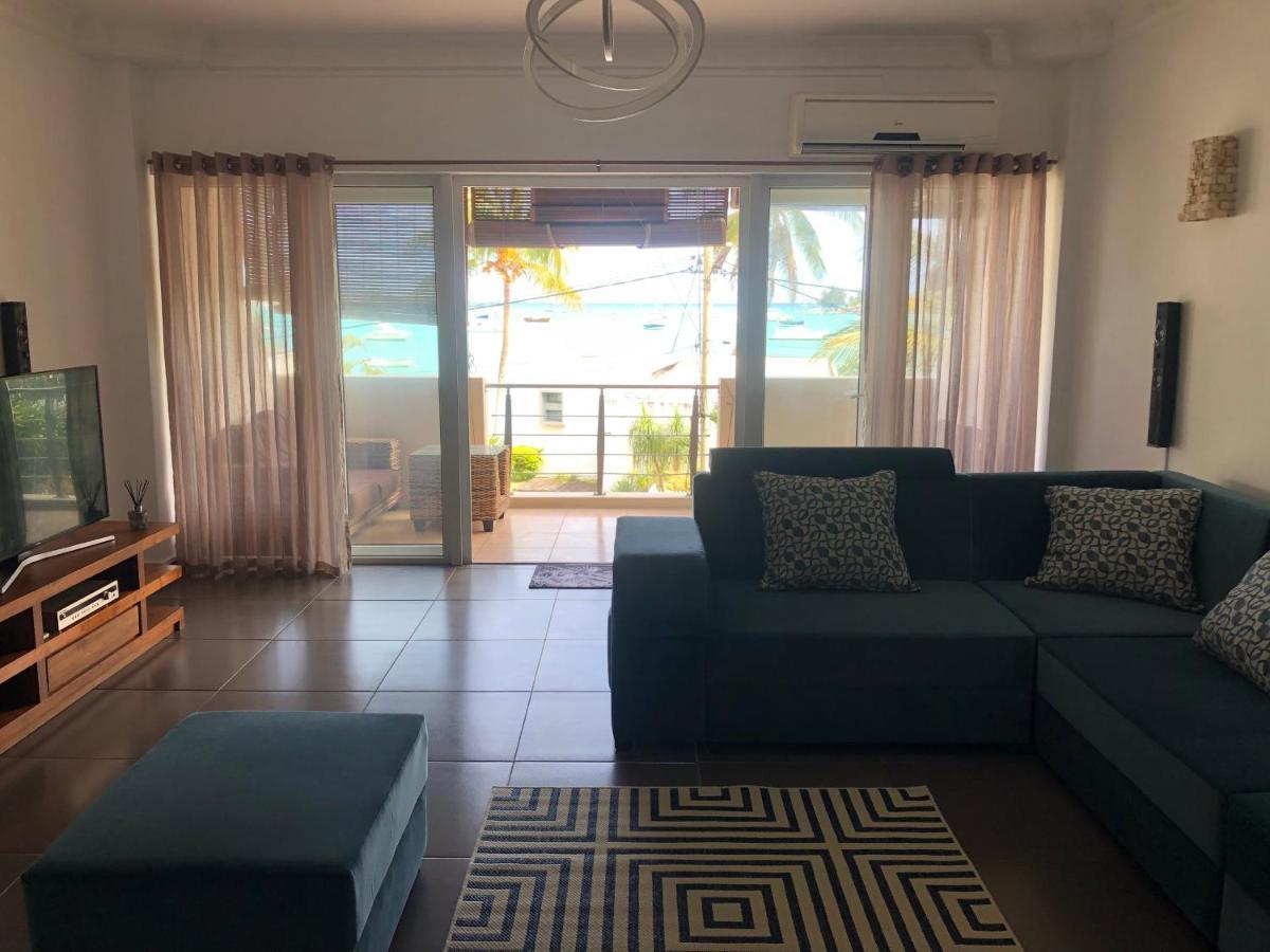 Ocean-View Penthouse With Roof Terrace, Grand Baie, Waterside Complex Apartman The Vale Kültér fotó