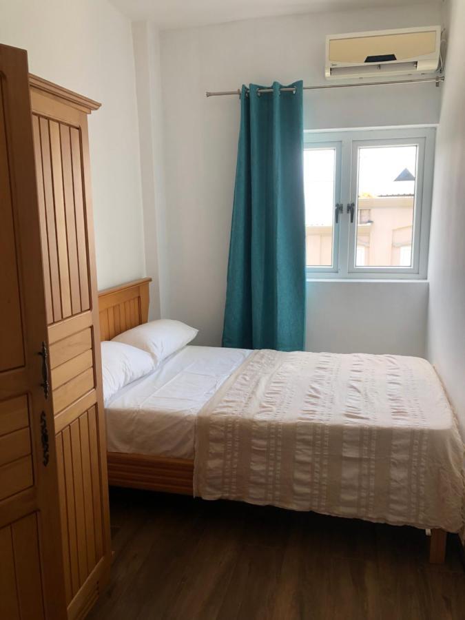 Ocean-View Penthouse With Roof Terrace, Grand Baie, Waterside Complex Apartman The Vale Kültér fotó