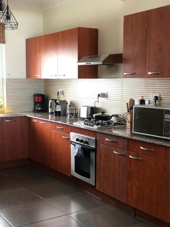 Ocean-View Penthouse With Roof Terrace, Grand Baie, Waterside Complex Apartman The Vale Kültér fotó