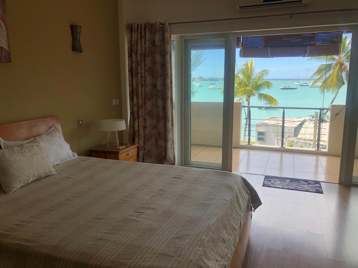Ocean-View Penthouse With Roof Terrace, Grand Baie, Waterside Complex Apartman The Vale Kültér fotó